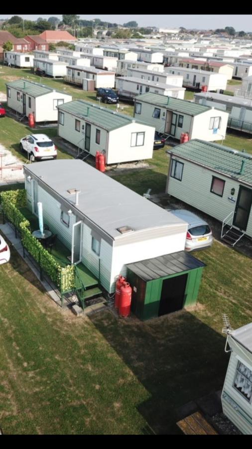 Caravan 1 Ingoldmells Coral Beach Site 6 Berth 외부 사진